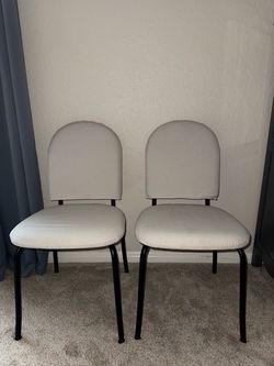 Advantage Multipurpose Church Chair – Excellent Condition
