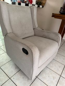 Recliner chair