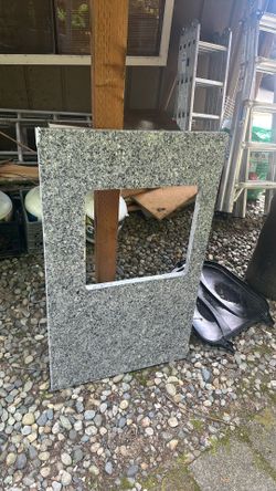 Free granite piece