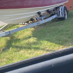 Trailers 6. To 23 ft Utilityboatwaverunner Used no papers leave number
