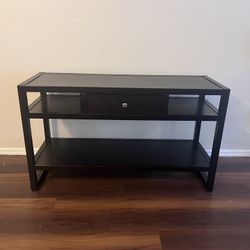 Entertainment / TV Stand - 50in