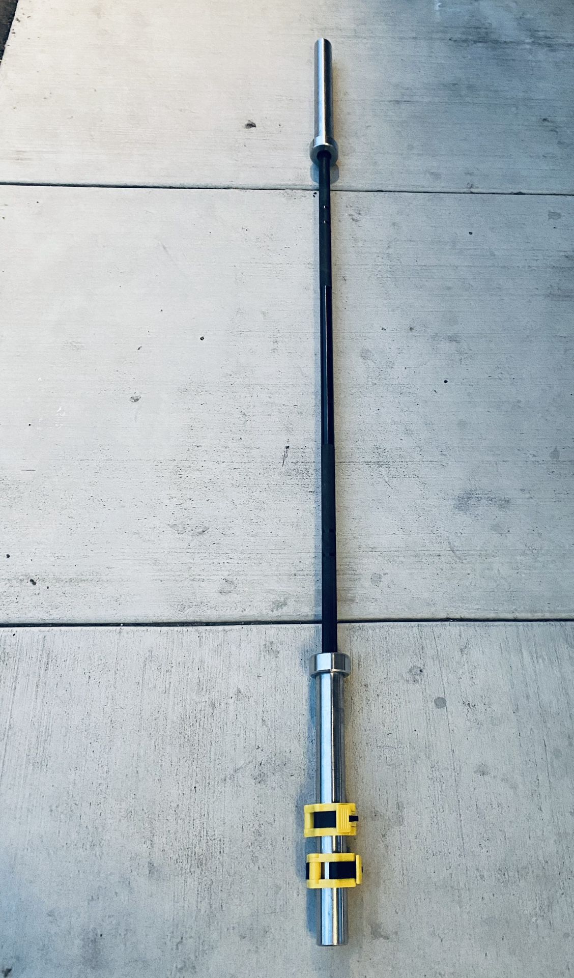 X Training Olympic Barbell!!!!