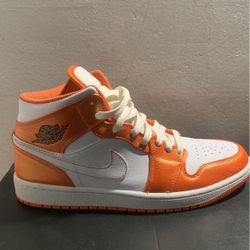 AIR JORDAN 1 MID SE