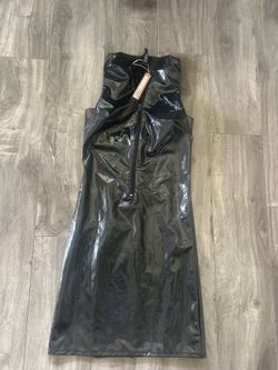 Kim’s dress