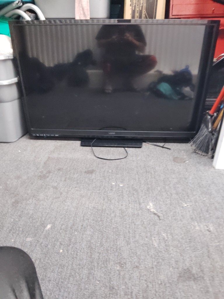 Like New Vizio 50"