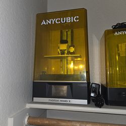 Resin and filament 3d printers, barely used / like new