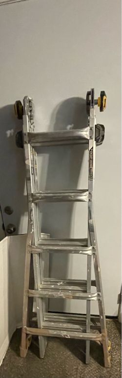 Gorilla Ladder, 22 Foot, Aluminum Multi-Position Ladder, Maximum Load Capacity - 300 Lbs. See item description for condition.