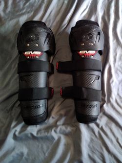 EVS Option Motorcycle knee And Shin Guards