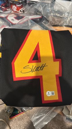 Cam Skattebo signed jersey