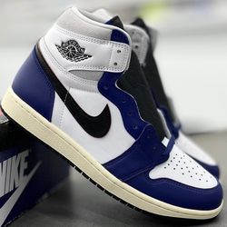 Air Jordan 1 high OG size 11.5 Men’s