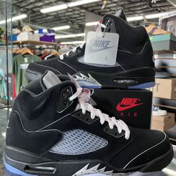 Air Jordan 5 Retro OG Black Metallic Reimagined 