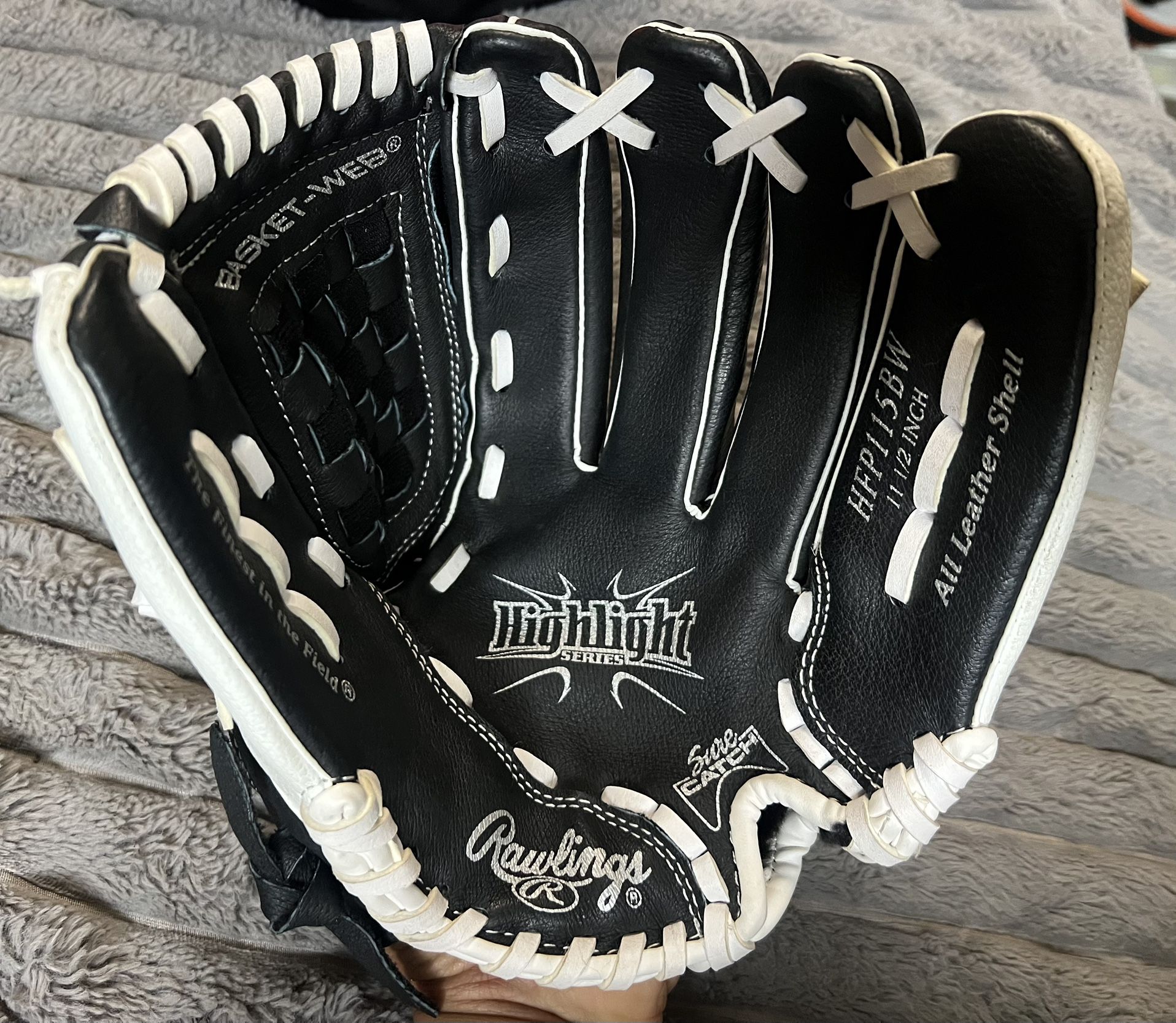 Rawlings Highlight Series Youth Softball Glove