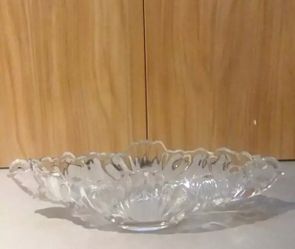 Glass Oblong Clam Bowl