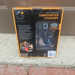 Jump Starter With USB Ports