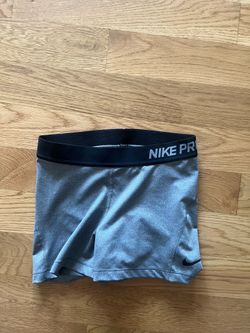 Women’s medium Nike Pro Dri Fit compression shorts - Medium