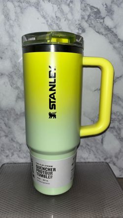 Brand NEW! 🆕   Stanley 30oz Pro-Tour Tumbler - Atomic Gradient