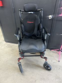Wheel Chair 