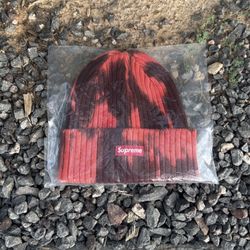 Supreme Red Splatter Beanie 