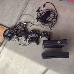 Xbob 1 X And Xbox 360