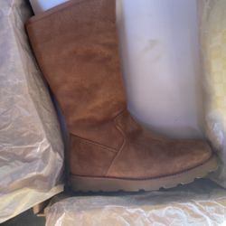 Uggs And Other Shoes Size 8,9 Mostly 