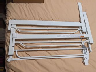 Regalo Safety 29"-49" Extra Wide Baby Gate, Bottom of Stairs & Doorways
Pressure Mounted with Door, For Babies, Toddlers & Pets, White, Tested & Trust