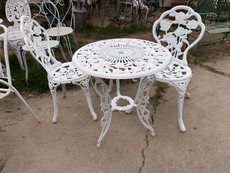 Beautiful bistro set