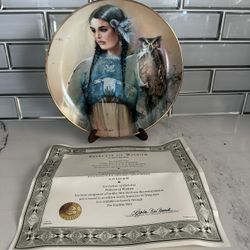 Collectible Plate “Princess Of Wisdom”  by MARIE BUCHFINK FRANKLIN MINT 8”