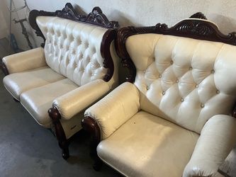 Free living room furniture couches sofa