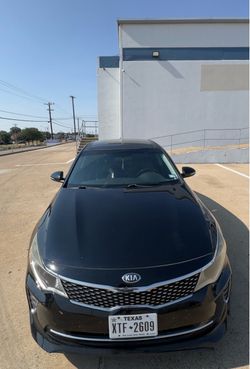 2018 KIA Optima