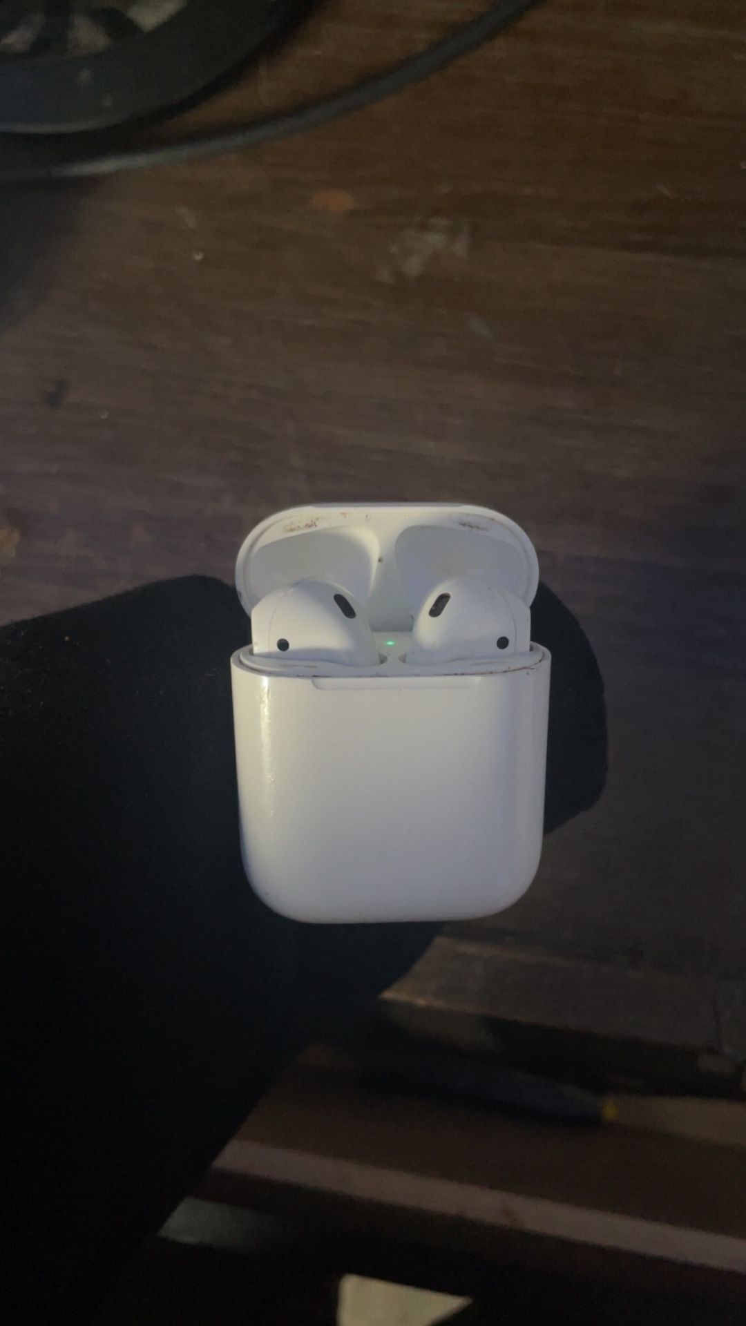 AirPods