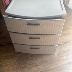 Plastic Container 