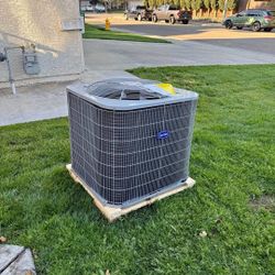 Carrier HEATING AND AIR CONDITIONING UNITS