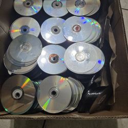 1000 Scratched Cds Dvds Audiobooks Arts And Crafts Lot Some Can Be Saved And Some Are Heavily Damaged