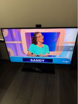 Like new Samsung 43” smart tv, 4k.   Can possibly deliver