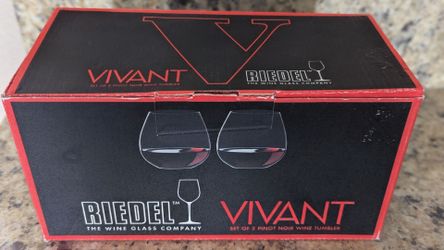New Riedel Pinot Noir crystal glasses- set of 2