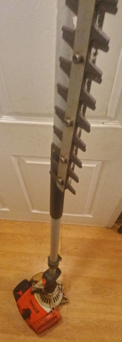 Variety Of Chainsaw And Trimmers For Sale (Needs Fixing)