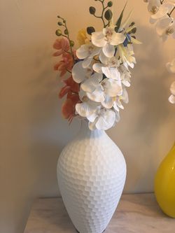 White Faceted Ceramic Vase w/ Faux Floral Arrangement