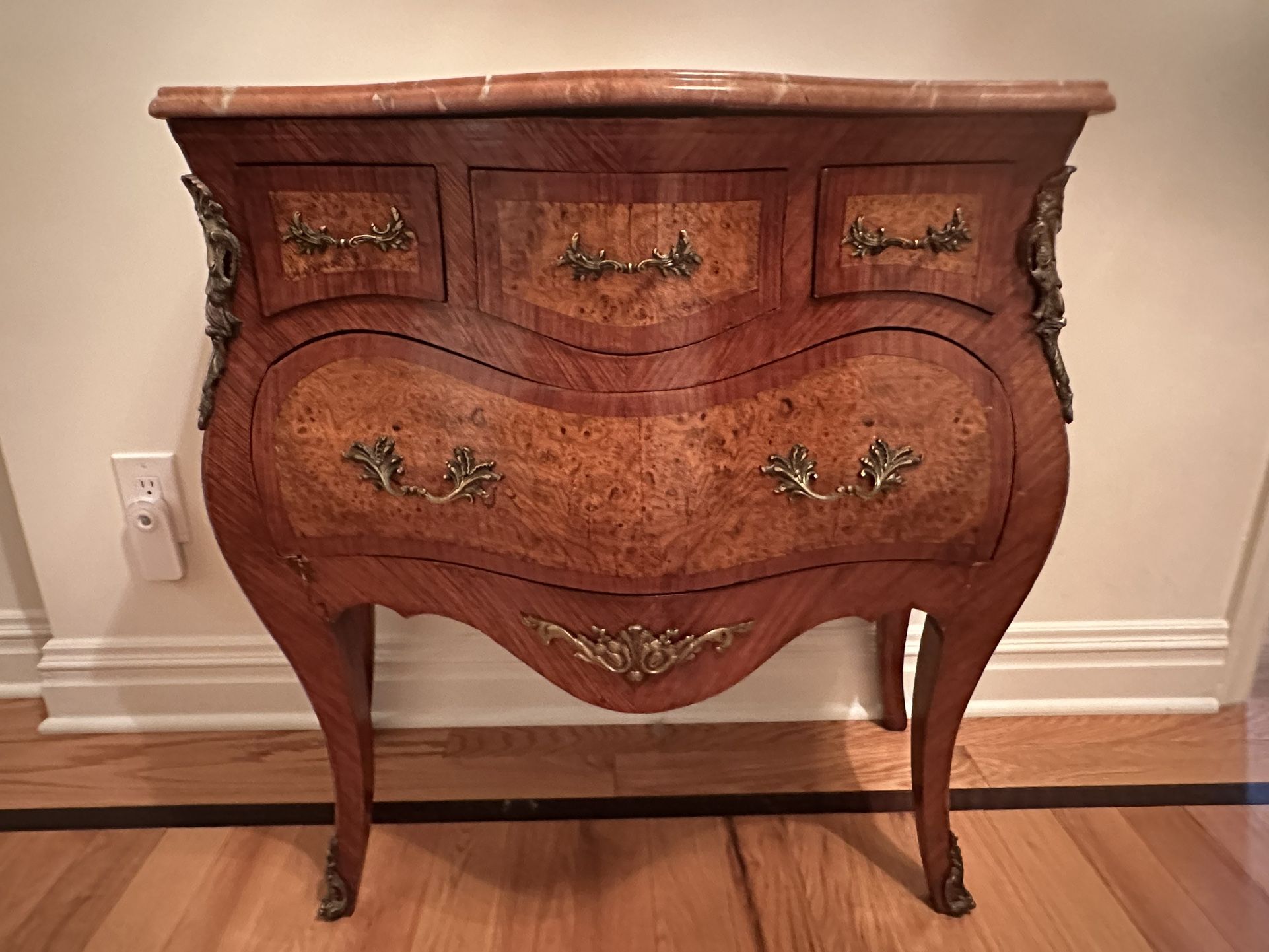 Rococo Table