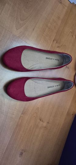 Girls shoes size 4/5 $5 each pair or better offer