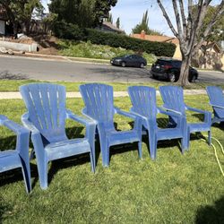 Free Chairs