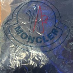 Moncler 