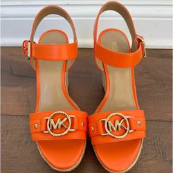NWOB Michael Kors Rory Espadrille Wedge Sandal Orange Size 8.5