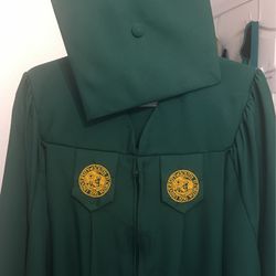 USF University of South Florida Regalia Cap and Gown 5’9” - 5’11”