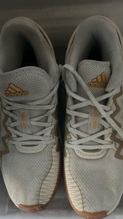 adidas Men’s Low Top Lace-Up Athletic Sneakers Mesh Upper Rubber Sole White