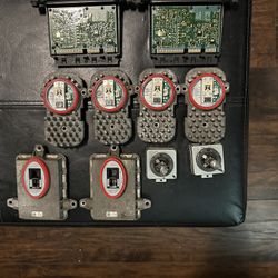 2013 BMW X3(F25) Headlights Bulbs And Sensors