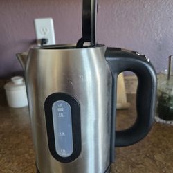 Electric 1.7L Kenmore Kettle