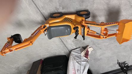Skyteam 89898 Backhoe Loader Ride-On Large