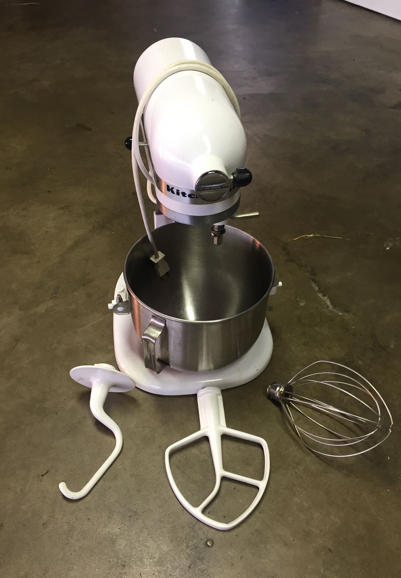 KitchenAid Mixer K5SS Heavy Duty 10 Speed Stand Alone - No Attachments or  bowl