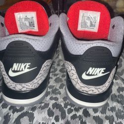 Black And White Jordan 3 Size 3y