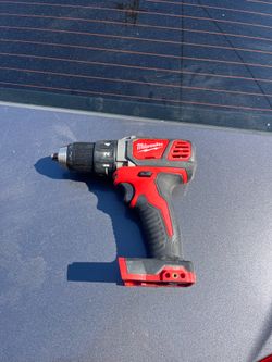 Dewalt 20v drill tool only no bateria $40 firme precio